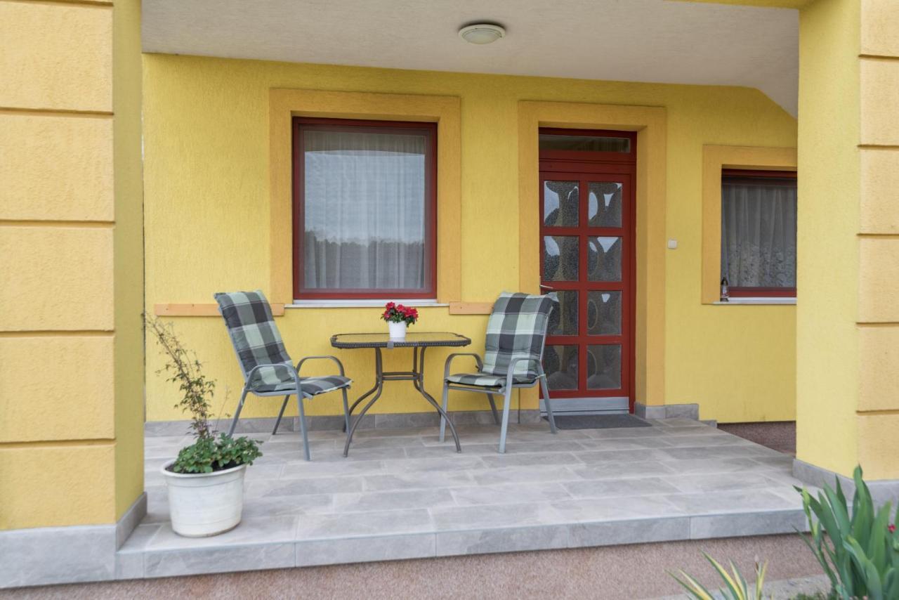 Nemes Apartmanhaz Hévíz Exteriör bild