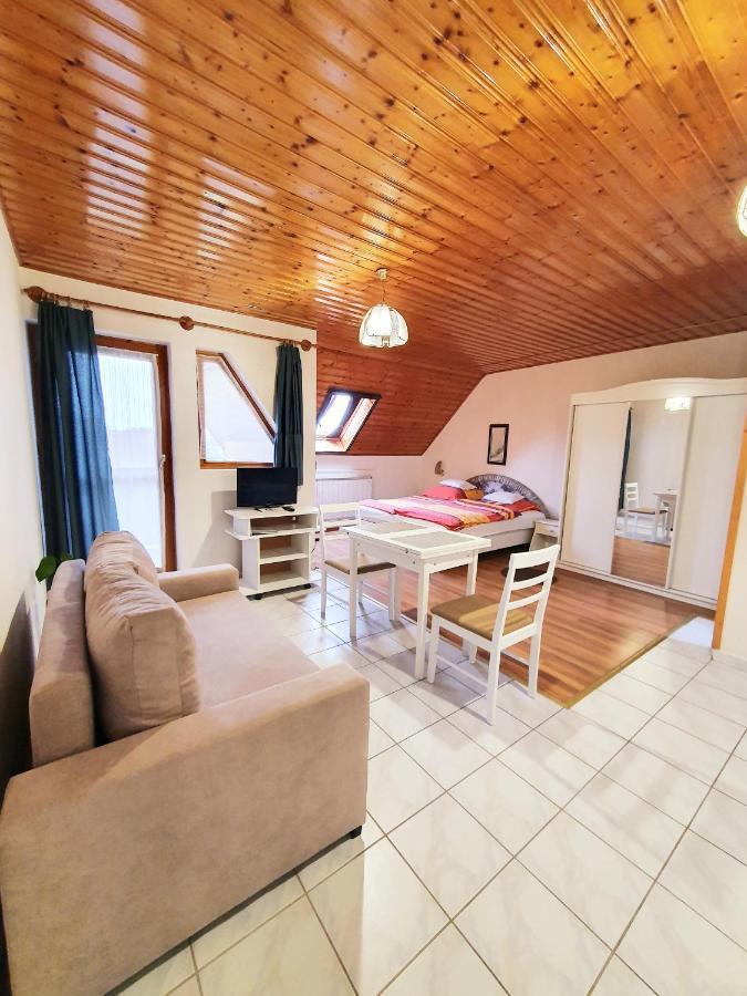 Nemes Apartmanhaz Hévíz Exteriör bild